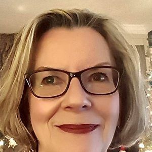 Meet your Posher, Phyllis